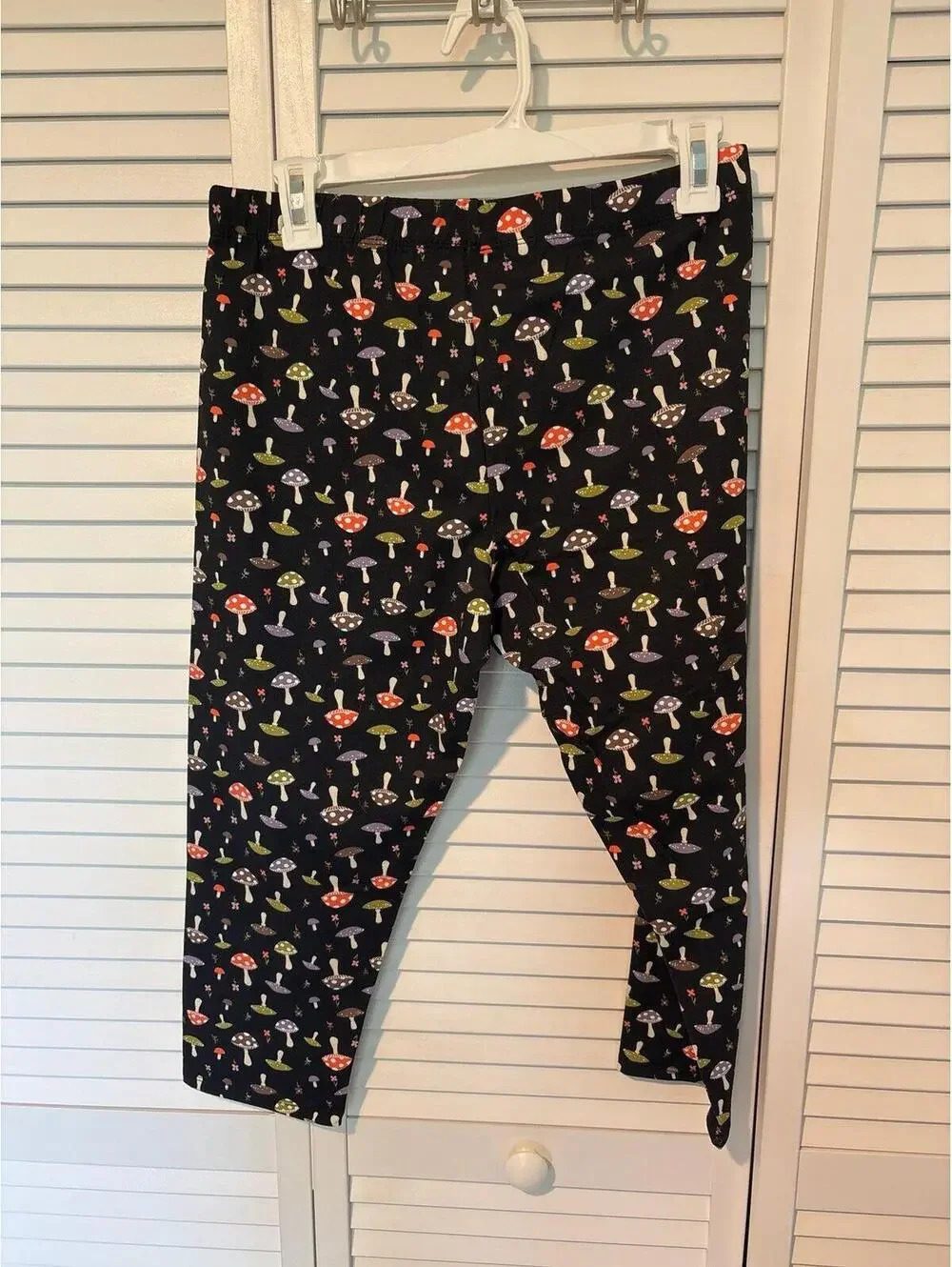 No Boundaries Cotton capri length leggings